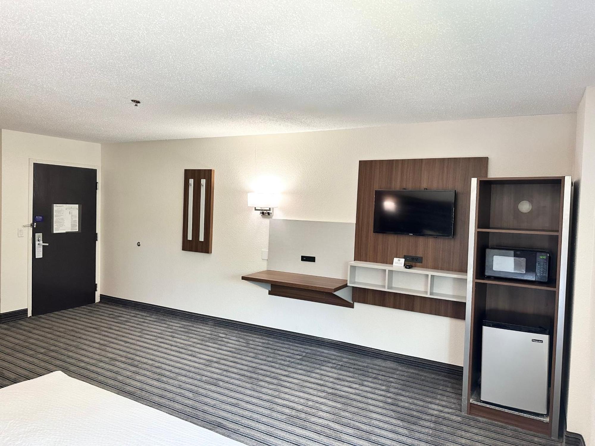 Готель Ramada By Wyndham Lithia Springs Atlanta Екстер'єр фото