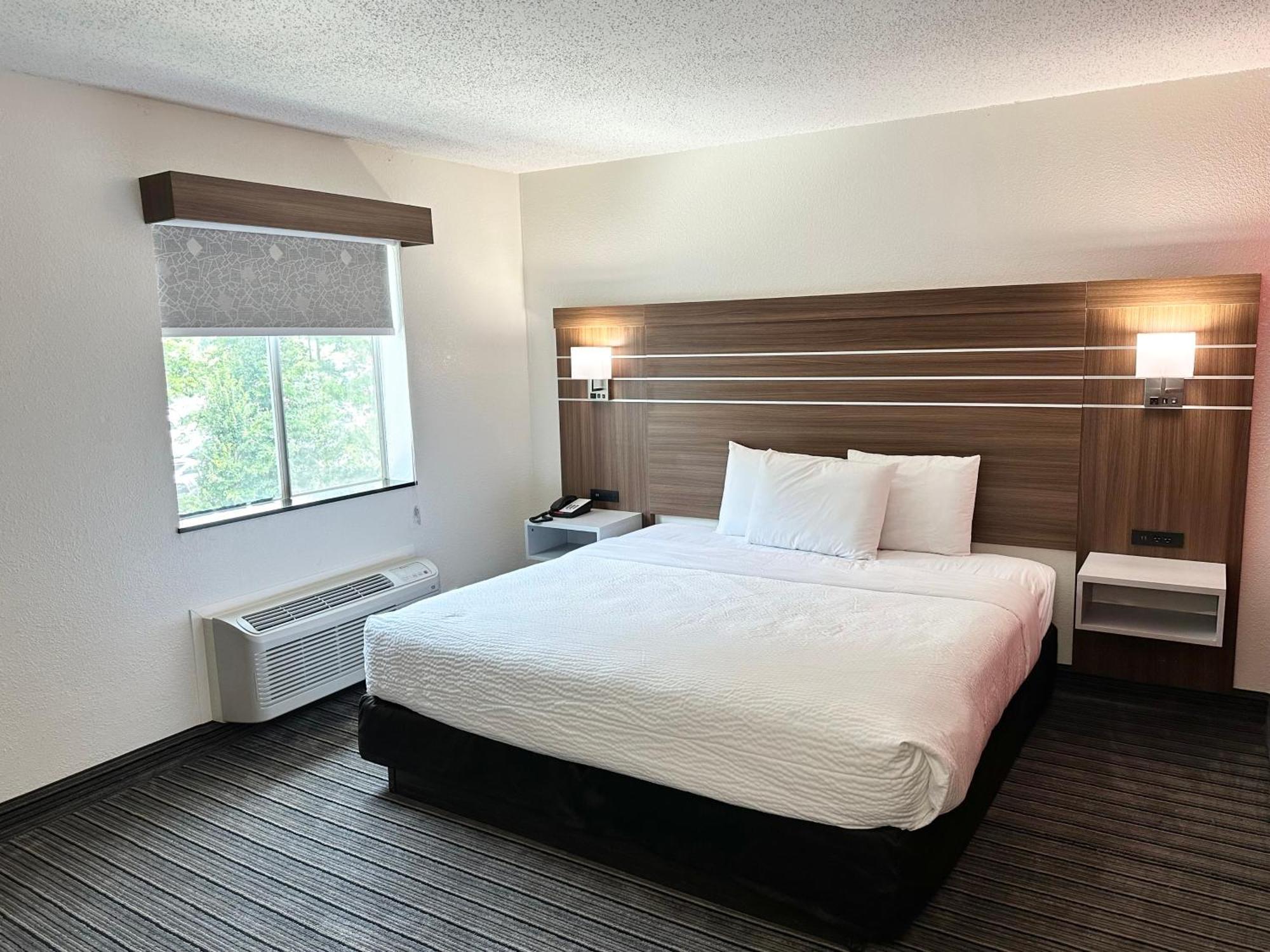 Готель Ramada By Wyndham Lithia Springs Atlanta Екстер'єр фото
